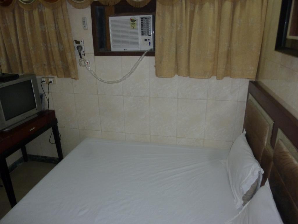 Hotel Jodiya - Near Cst Βομβάη Εξωτερικό φωτογραφία