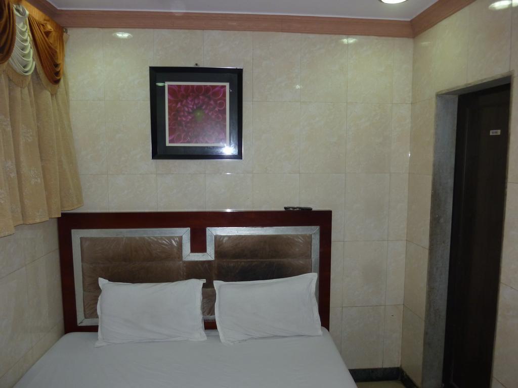 Hotel Jodiya - Near Cst Βομβάη Εξωτερικό φωτογραφία